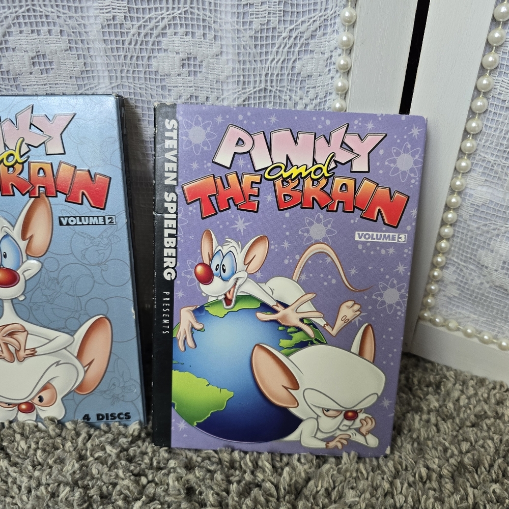 Pinky and the Brain DVD Collection Volumes 1 2 3 - Picture 3 of 14